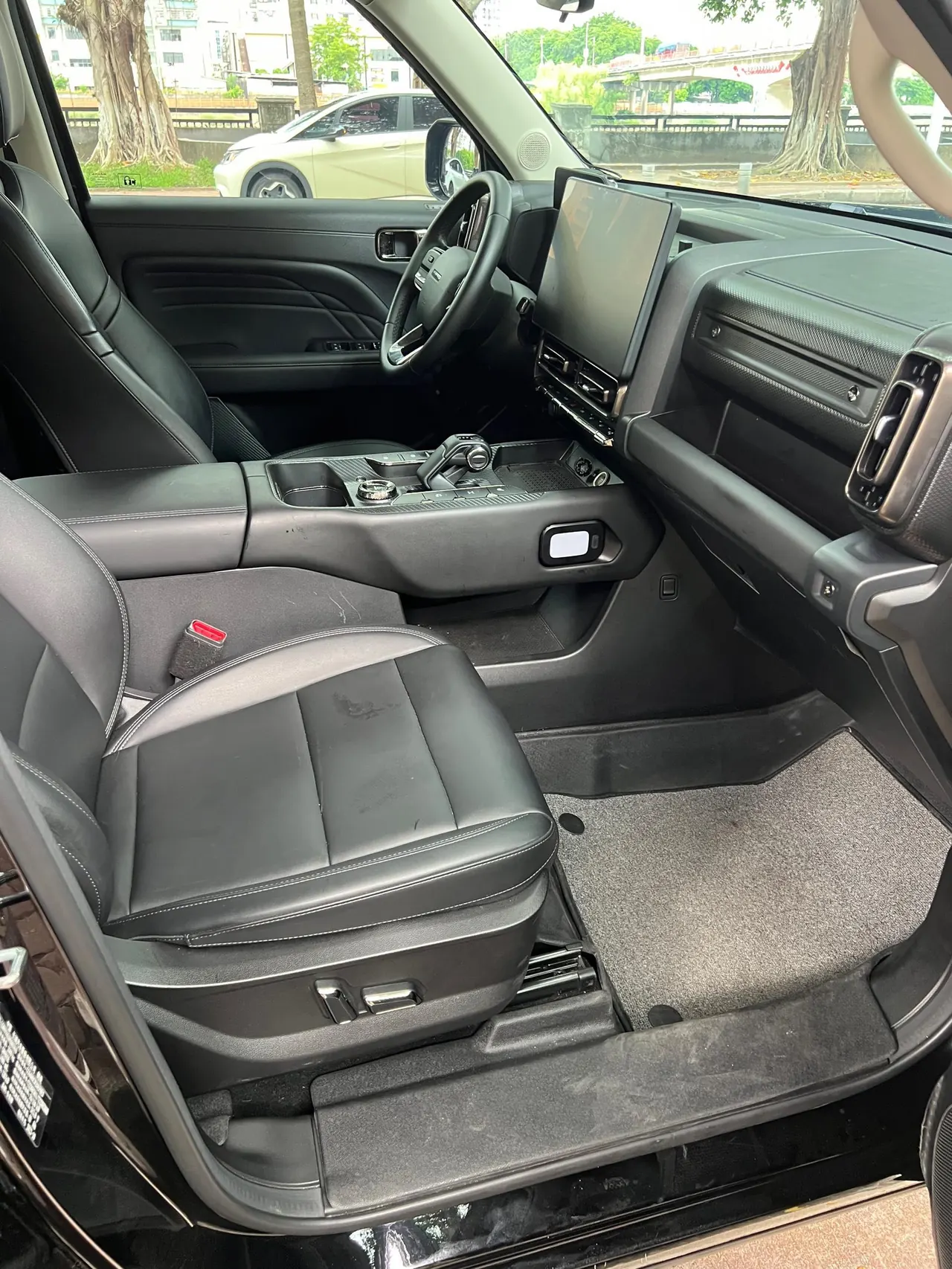 Haval 2023 Raptors Hi4 1.5T 145 Discovery Edition Automatic Gear 5
