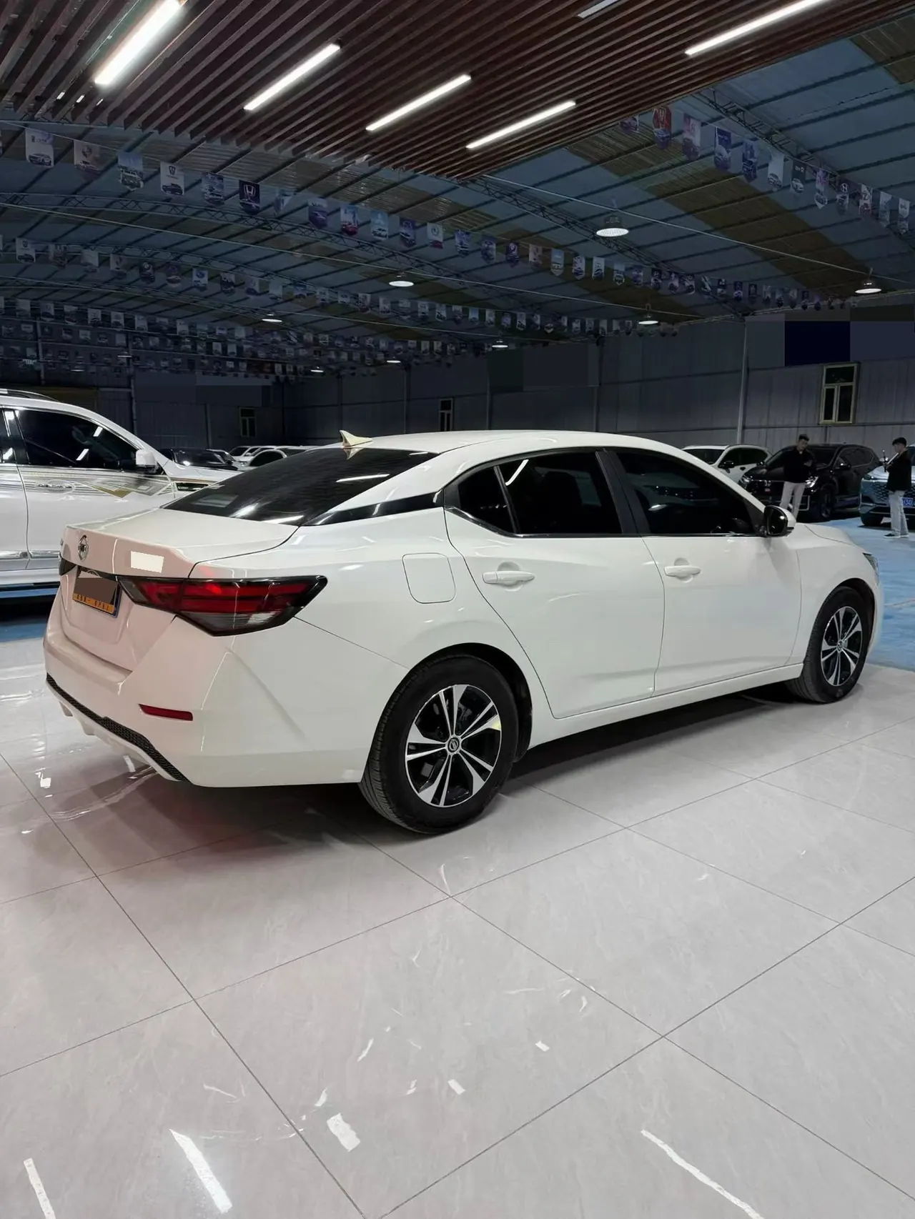 Nissan 2023 Sylphy 1.6 Stepless Pleasant Edition Automatic Gear 8