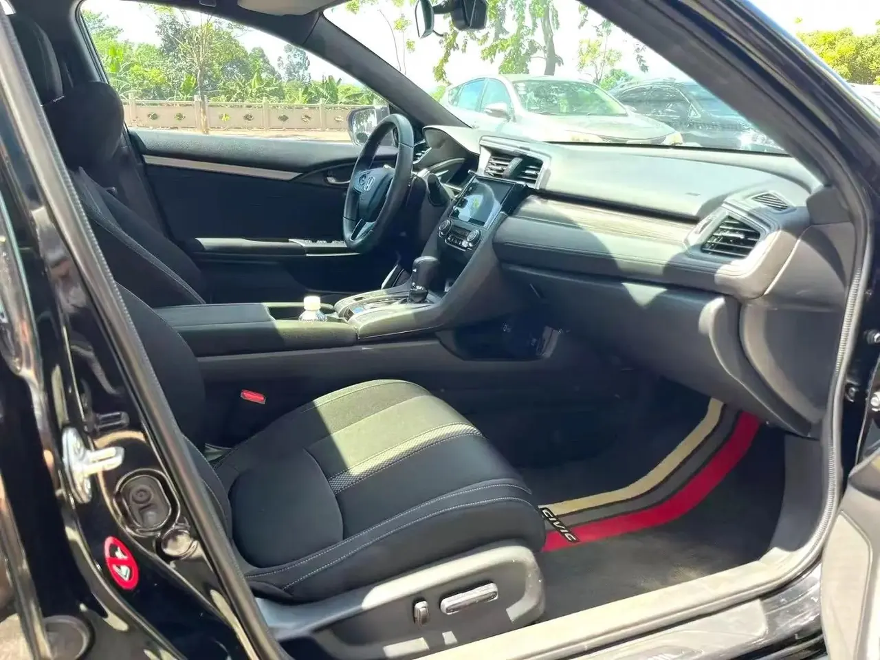 Honda 2021 Civic Hatchback 1.5T Stepless 220TURBO Tide Cool Control Automatic Gear 6