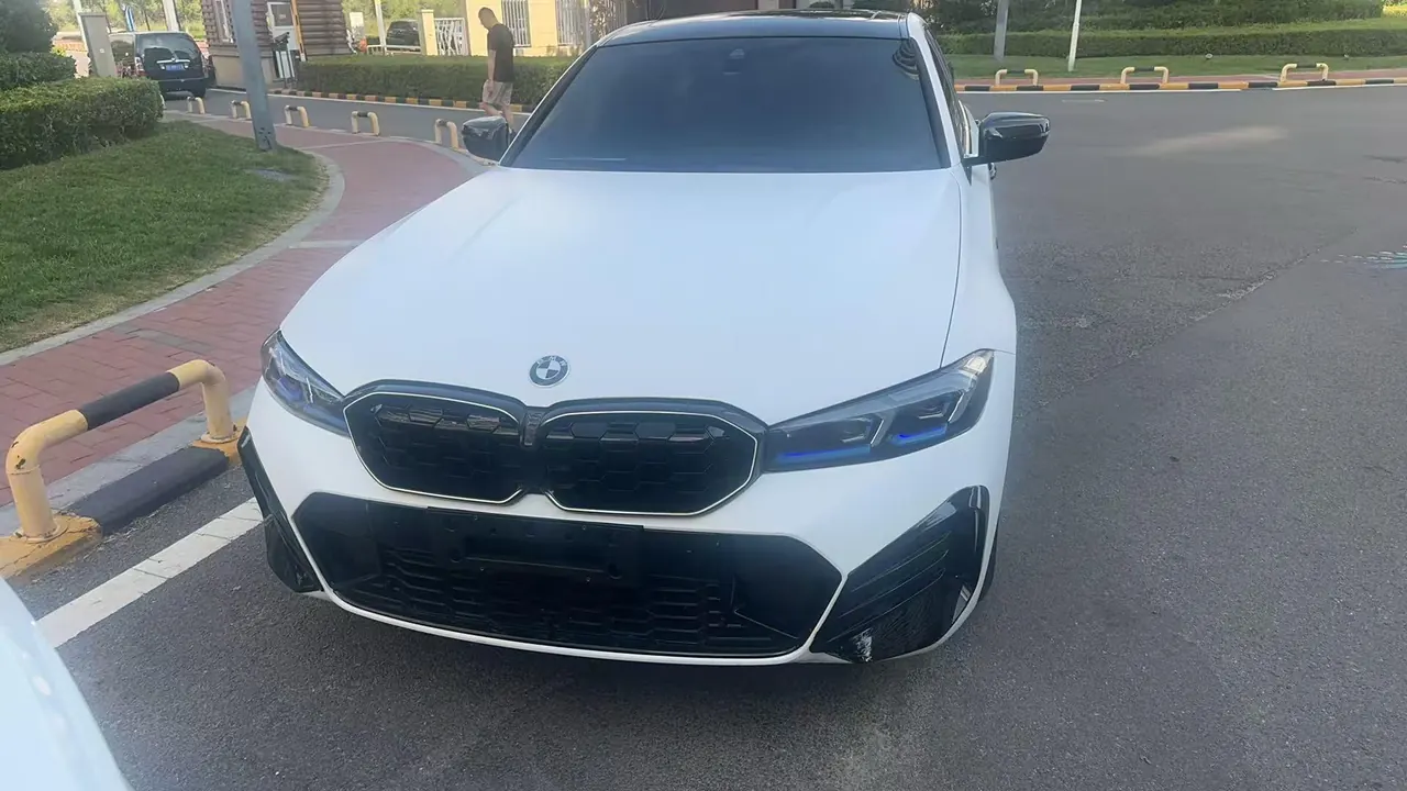 BMW 3 Series 2024 325Li 2.0T M Sports Suit Automatic Gear 2