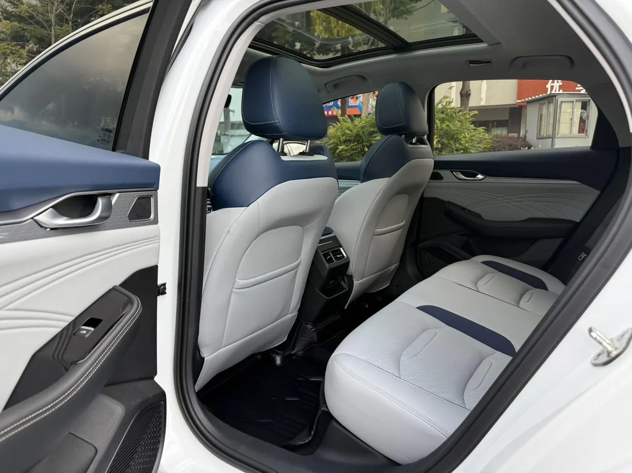 Geely 2023 Xingrui 2.0TD Honorable Automatic Transmission 7