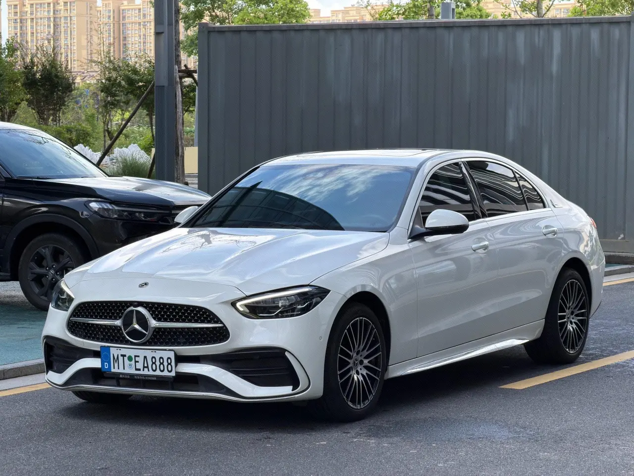 打开图片灯箱:Mercedes Benz Class C 2023 C 200 L 48V 1.5T Sports Edition Automatic Gear