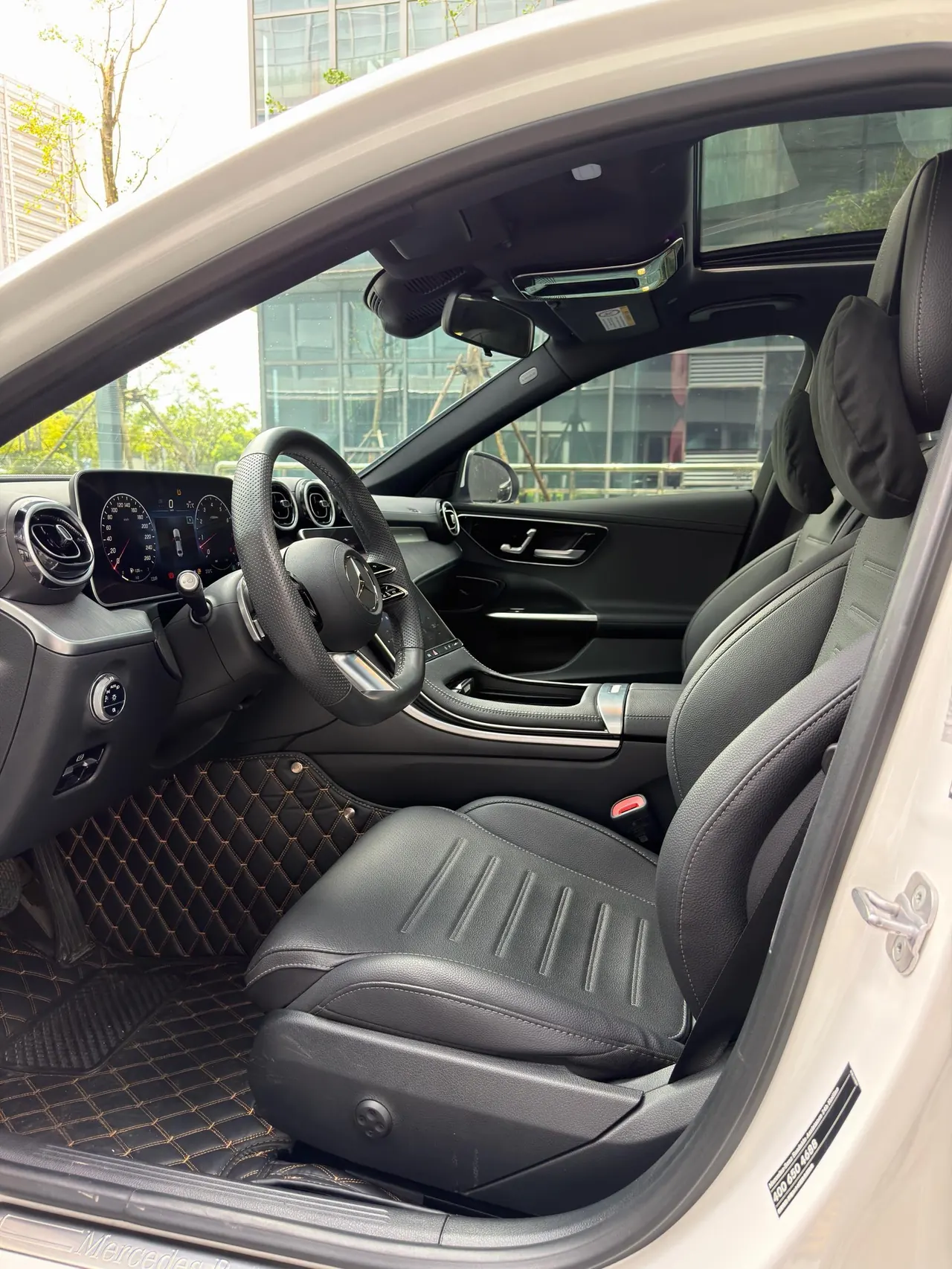 Mercedes Benz Class C 2023 C 200 L 48V 1.5T Sports Edition Automatic Gear 4