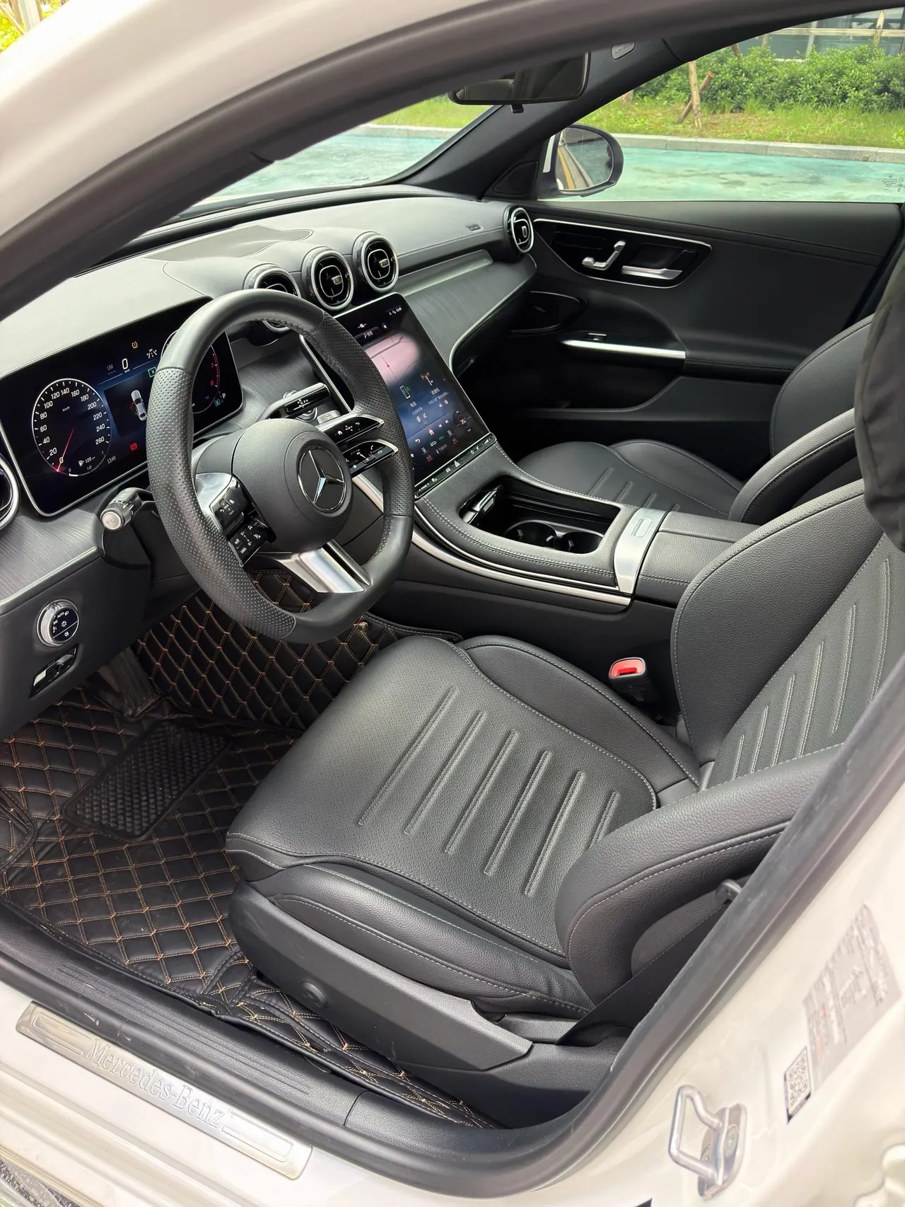 Mercedes Benz Class C 2023 C 200 L 48V 1.5T Sports Edition Automatic Gear 5