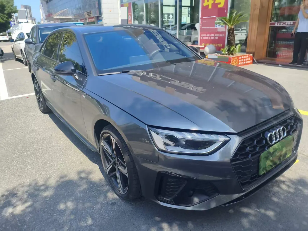 Audi 2024 A4L 2.0TFSI 40TFSI Deluxe Dynamic Automatic 2