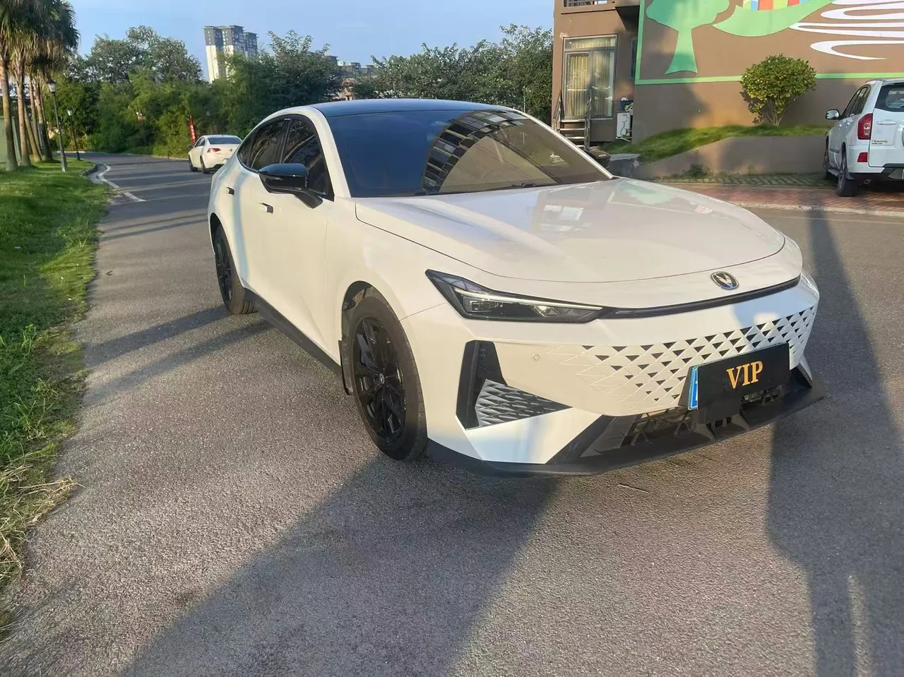 ChangAn 2024 UNI-V 1.5T Prestige Automatic 7