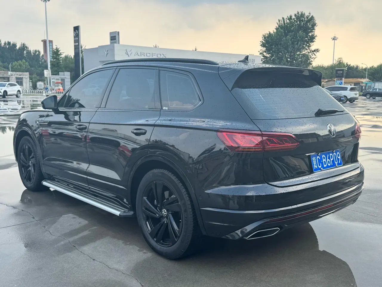 Volkswagen Touareg (Imported) 2021 Touareg 3.0TSI Sharp Edition Obsidian Black Sports Suit Automatic Gear 2