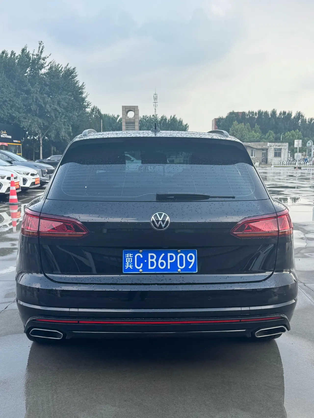 Volkswagen Touareg (Imported) 2021 Touareg 3.0TSI Sharp Edition Obsidian Black Sports Suit Automatic Gear 3