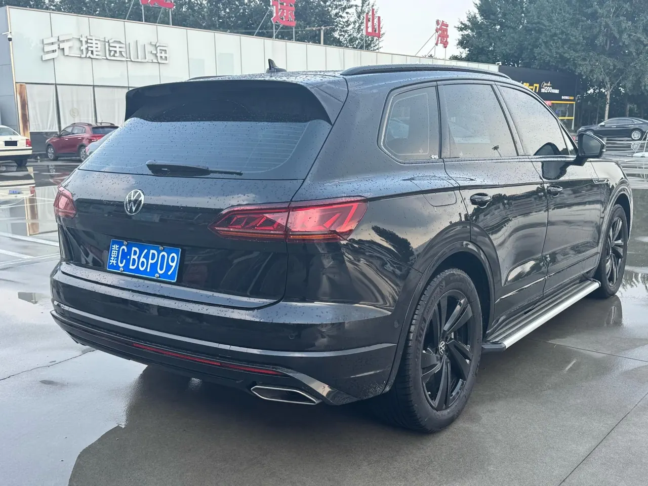 Volkswagen Touareg (Imported) 2021 Touareg 3.0TSI Sharp Edition Obsidian Black Sports Suit Automatic Gear 6