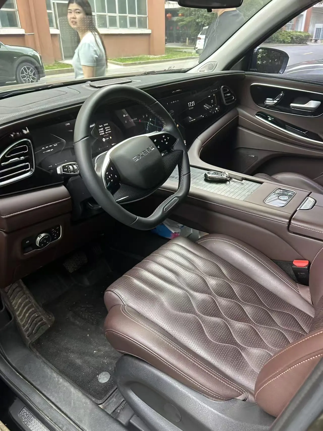 Xingtu 2023 Lanyue 2.0T 400T Two-wheel Drive Xingyao Edition 7-seat Automatic Gear 5