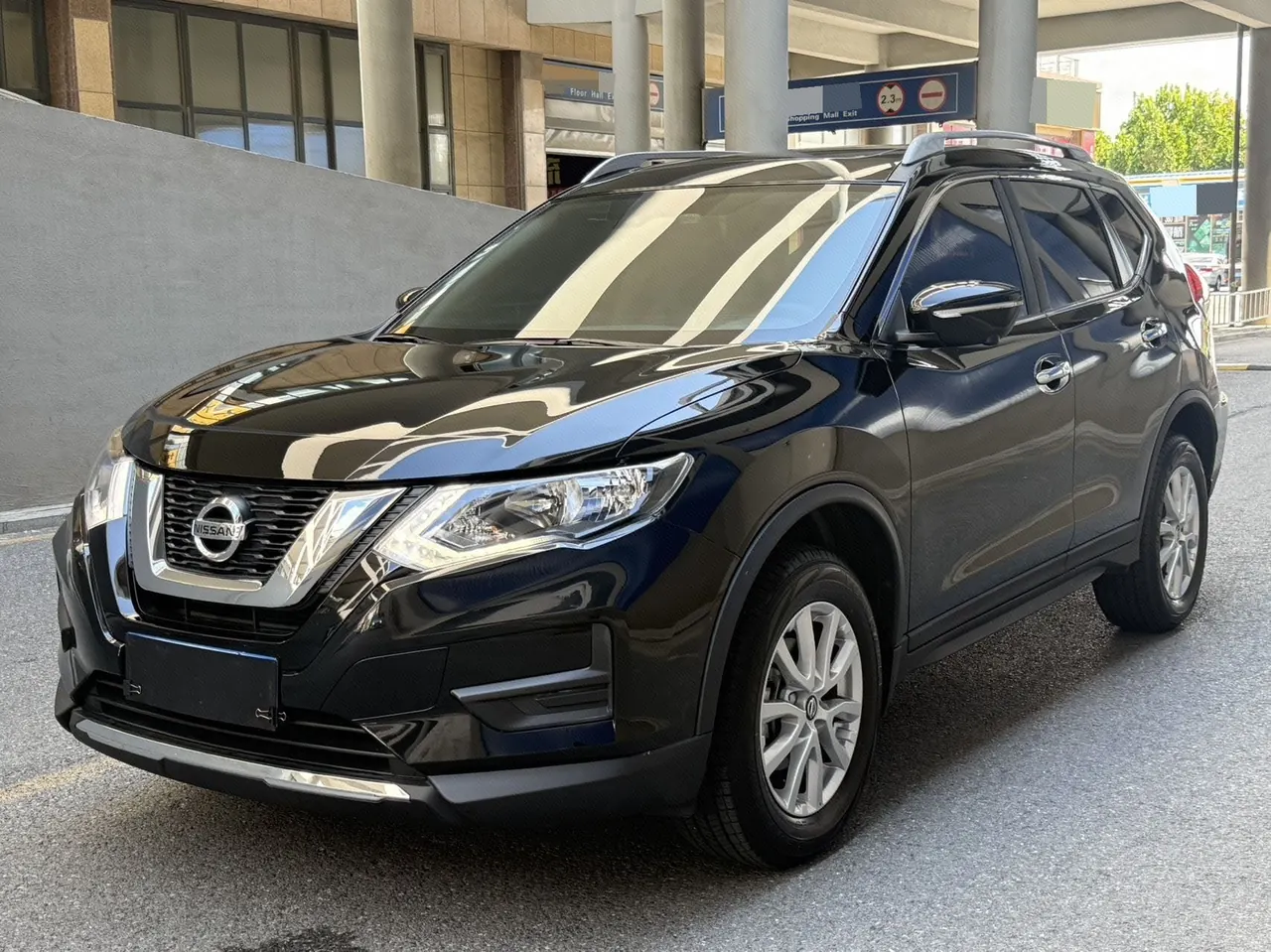 打开图片灯箱:Nissan 2023 Qijun Classic 2.0 Stepless Two-Drive Smart Union Comfortable Edition Automatic Gear