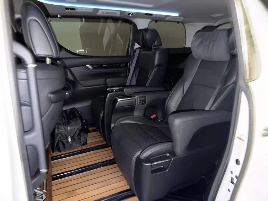 Toyota Wilfa (Imported) 2021 Crown Wilfa 2.5 Stepless Crown HV Deluxe Edition Automatic Gear 4