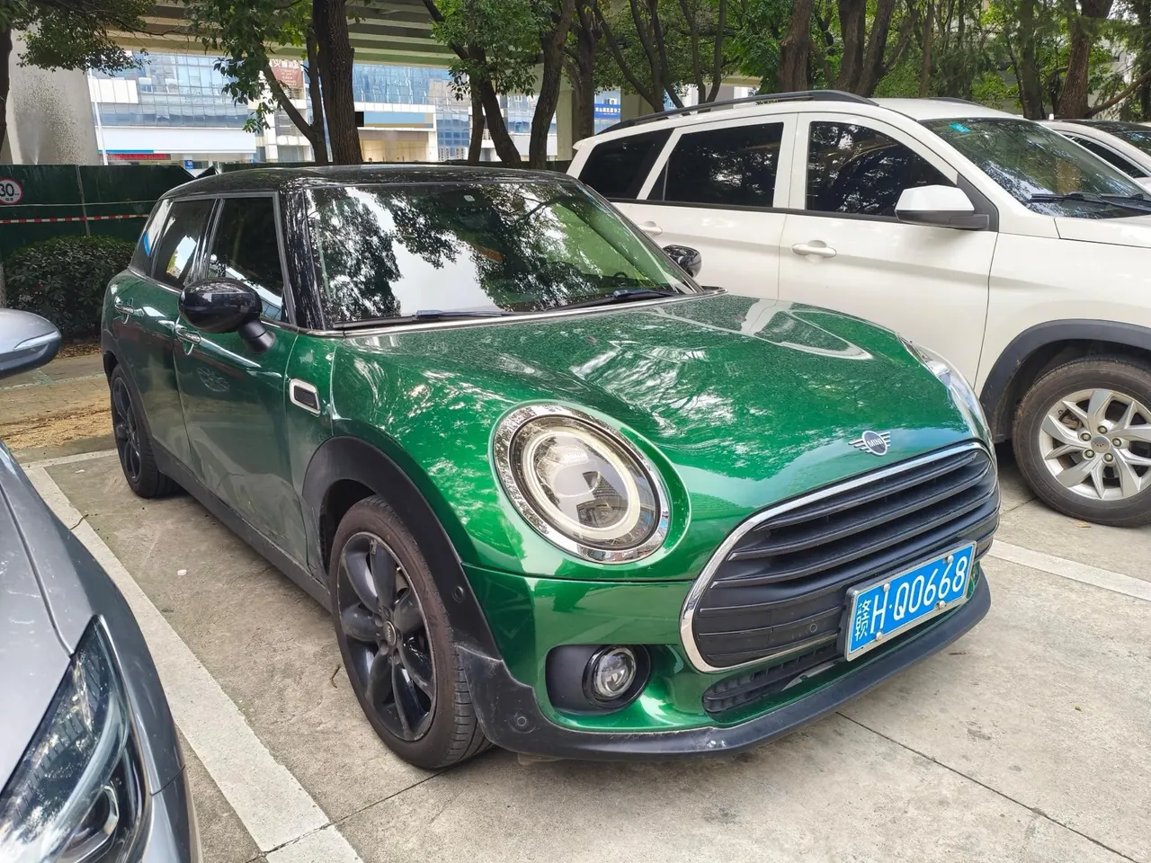MINI Clubman (Imported) 2021 Cooper Clubman 1.5T Connoisseur Automatic Gear 2