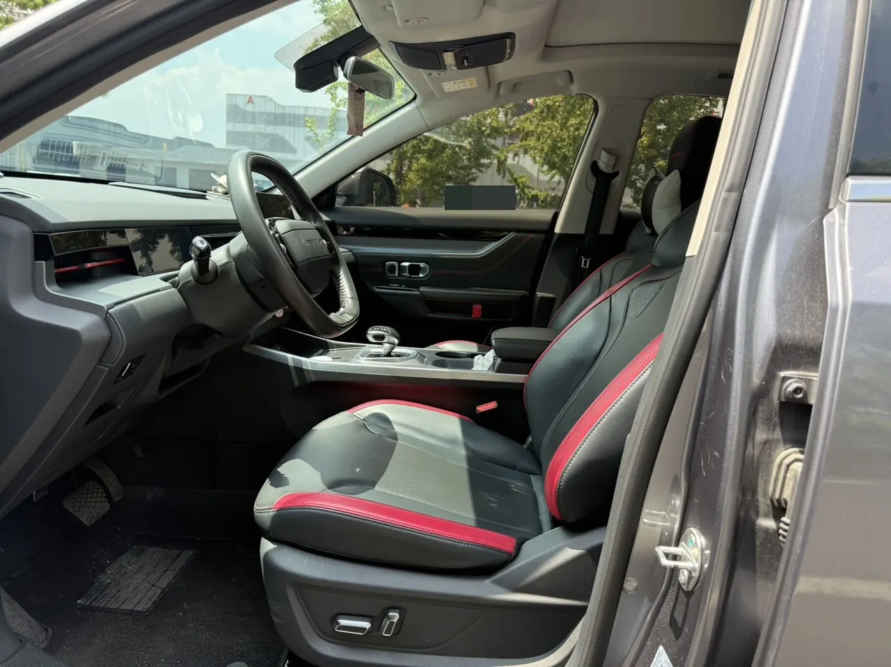 Jetour 2023 Dasheng 1.5T Xingyao PRO automatic gear 4
