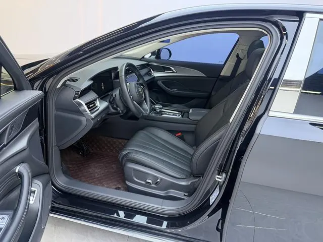 HongQi 2024 H5 2.0T Zhilian Flag Edition Automatic Gear 4