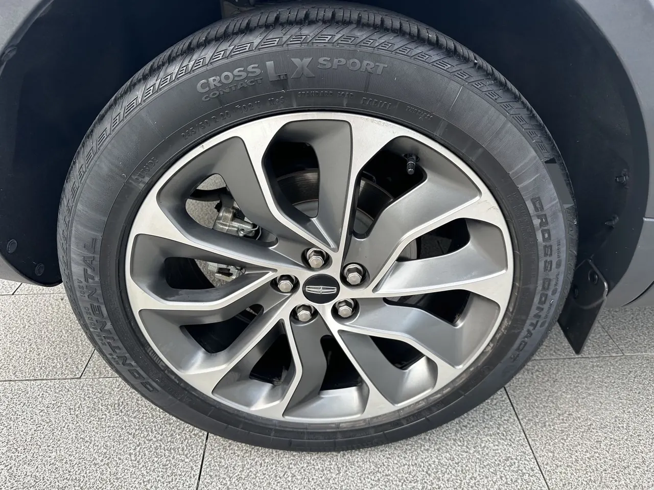 Lincoln Navigator (Imported) 2021 Navigator 2.0T 4-wheel Drive Elegant Edition Automatic Gear 13