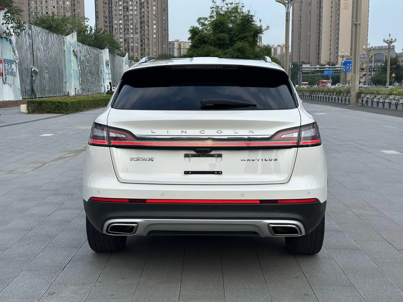Lincoln Navigator (Imported) 2021 Navigator 2.0T 4-wheel Drive Elegant Edition Automatic Gear 19