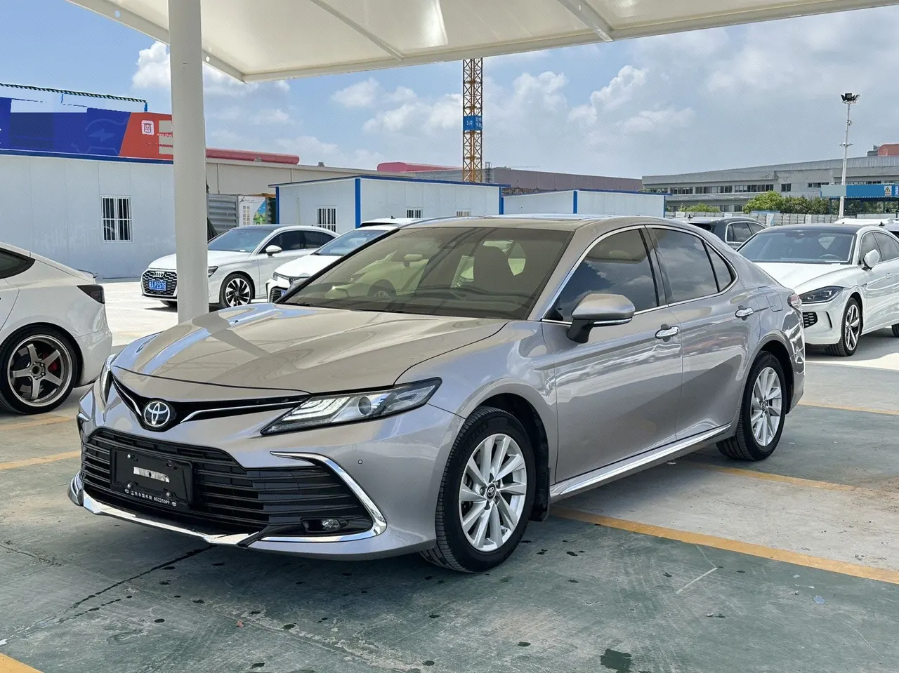 Open image lightbox: Toyota 2023 Camry 2.0G Stepless Deluxe Edition Automatic Gear