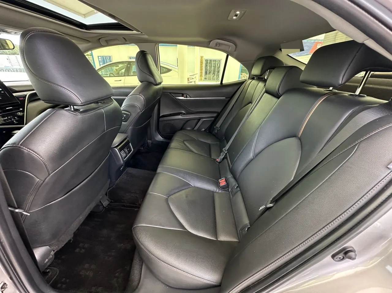 Toyota 2023 Camry 2.0G Stepless Deluxe Edition Automatic Gear 5