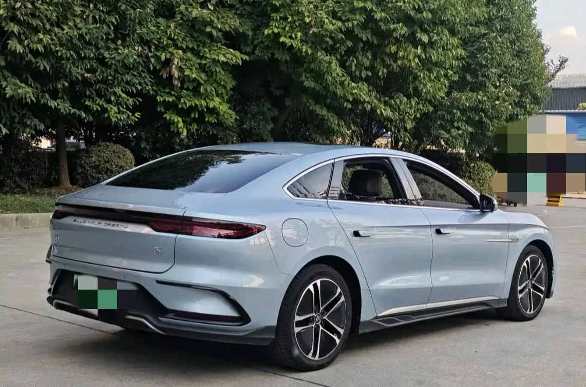 BYD 2023 Han EV 605KM Champion Edition Precursor Honorable Automatic Gear 2