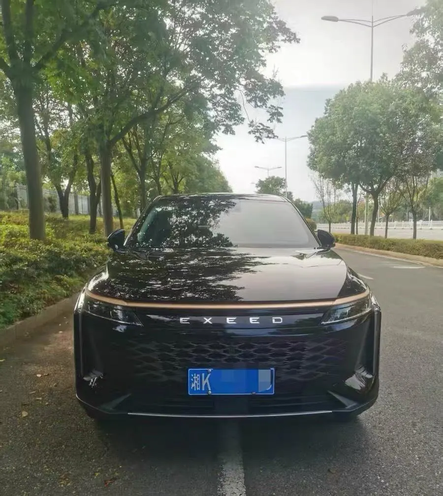 Open image lightbox: Xingtu 2023 Eta Eta Eta 2.0T 400T Four-wheel Drive Premium Flying Fish Edition Automatic Gear