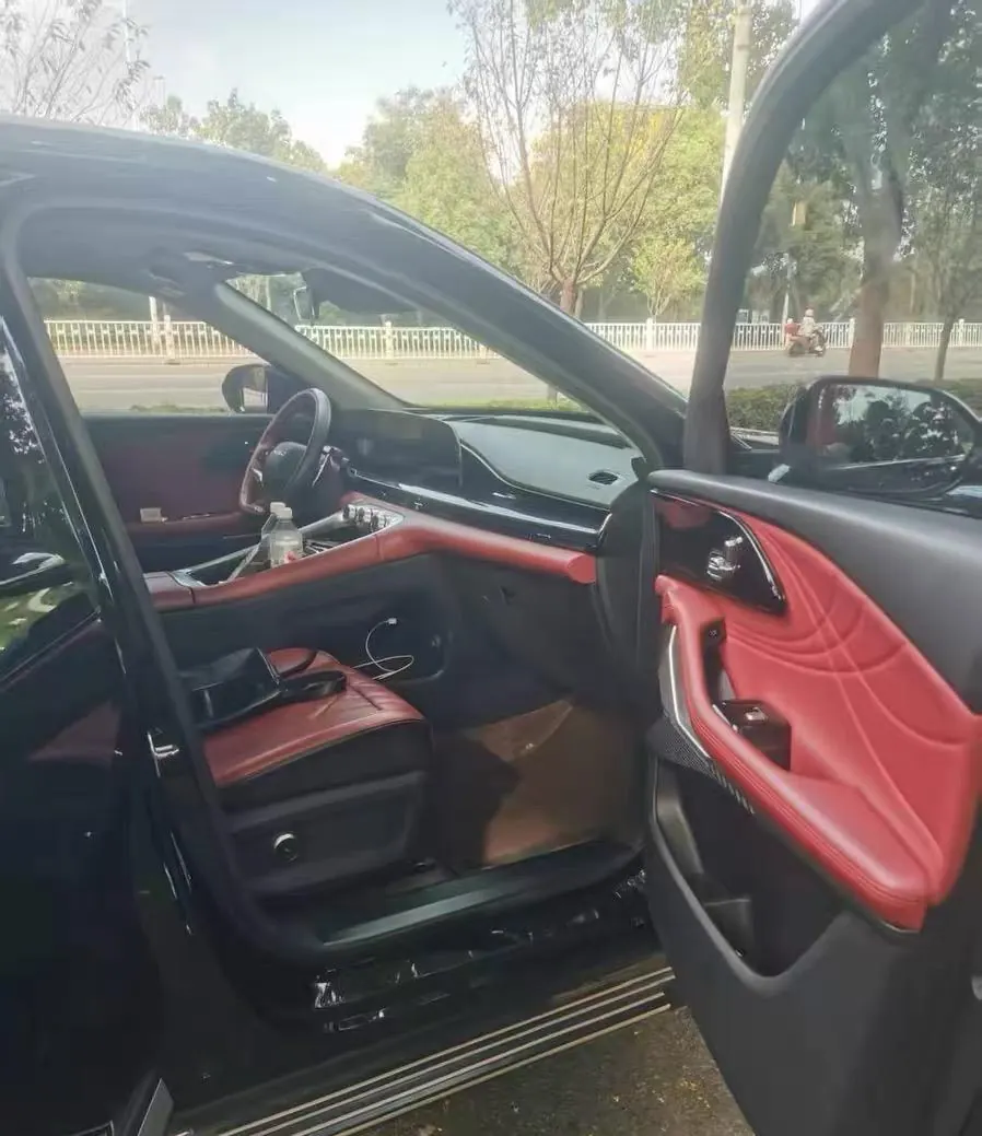 Xingtu 2023 Eta Eta Eta 2.0T 400T Four-wheel Drive Premium Flying Fish Edition Automatic Gear 3