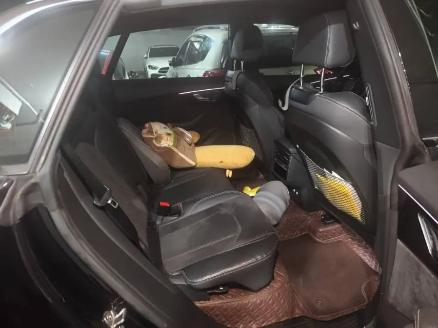 Audi Q8 (Imported) 2021 Q8 48V 3.0TFSI 55TFSI Selected Dynamic Automatic Gear 6