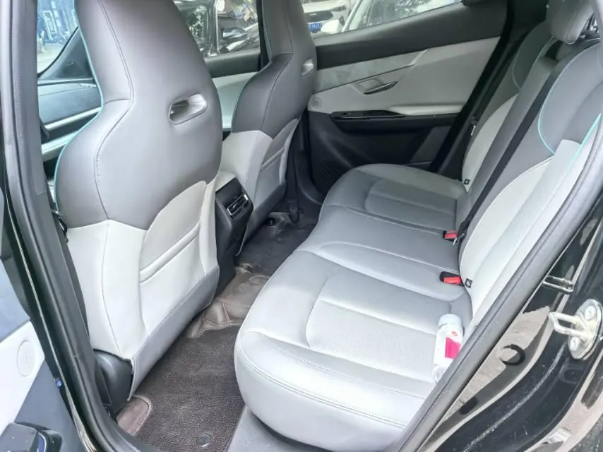 ChangAn 2023 UNI-T 1.5T Flagship Automatic Gear 3