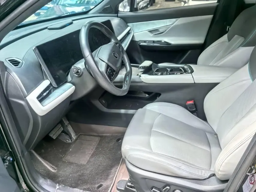 ChangAn 2023 UNI-T 1.5T Flagship Automatic Gear 4