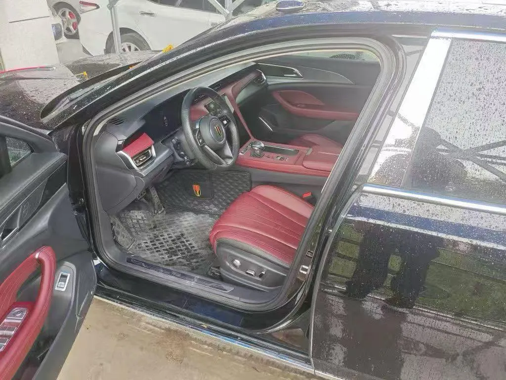 HongQi 2024 H5 2.0T Zhilian Qi Chang Edition Automatic Gear 2