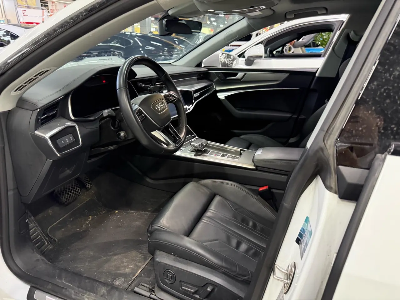 Audi A7 (Imported) 2021 A7 Sportback 2.0TFSI 45TFSI Automatic Gear Selection 3