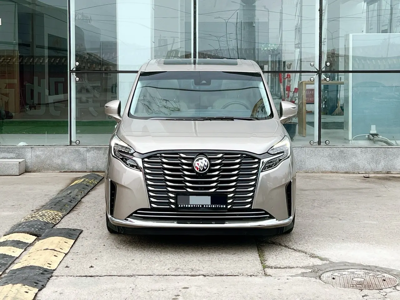 Buick 2023 GL8 ES Lu Zun 48V 2.0T 653T Flagship Automatic Gear 2