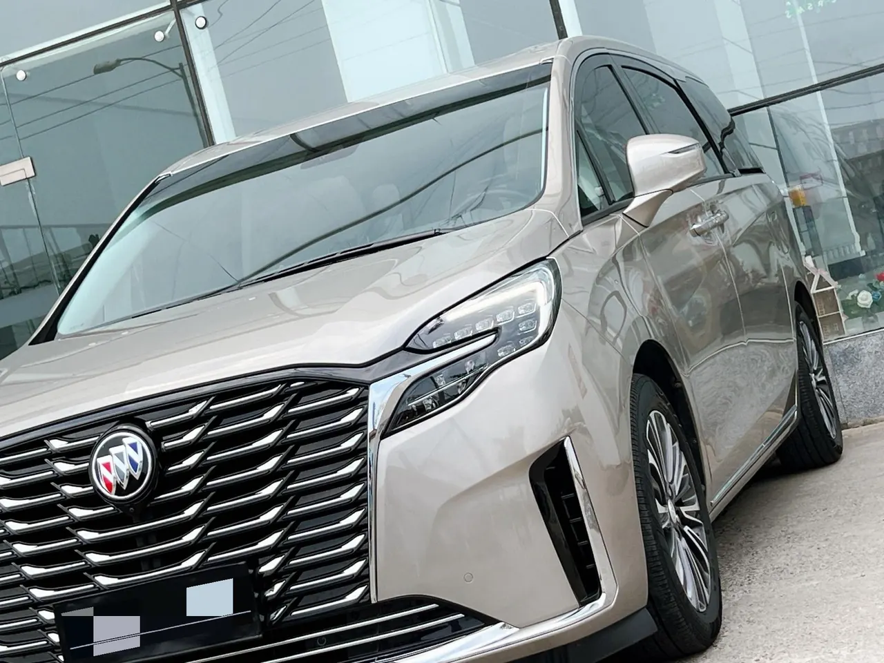 Buick 2023 GL8 ES Lu Zun 48V 2.0T 653T Flagship Automatic Gear 7