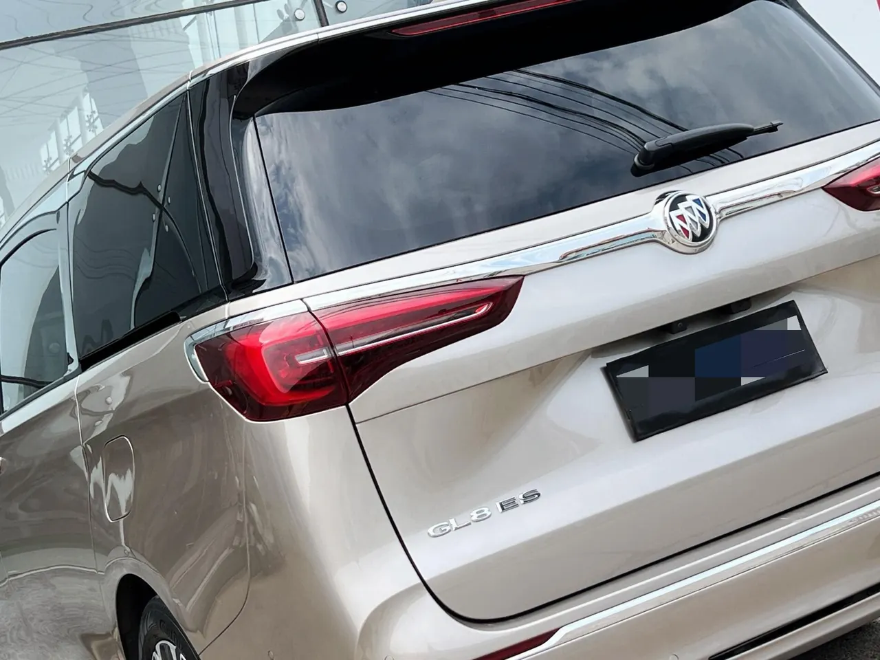 Buick 2023 GL8 ES Lu Zun 48V 2.0T 653T Flagship Automatic Gear 9