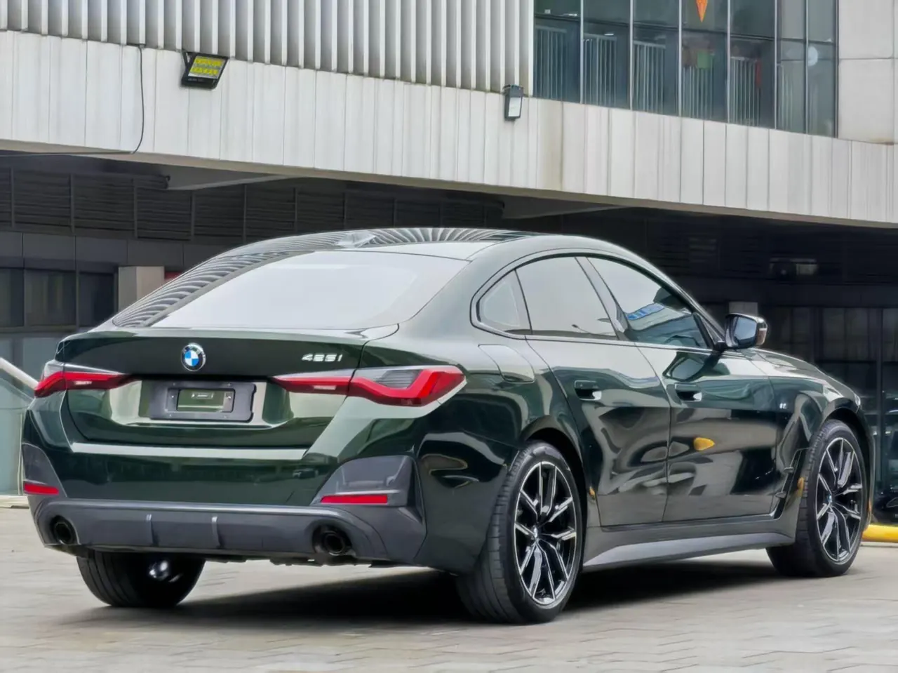 BMW 4 Series (Imported) 2023 425i Four-Door Coupe 2.0T M Sport Night Edition Automatic 7