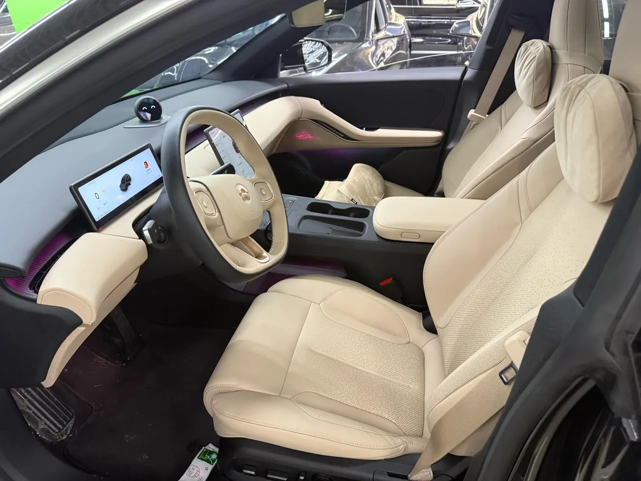 NIO 2024 ET5T 75kWh Touring automatic 5