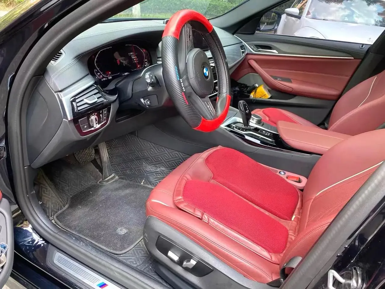 BMW 5 Series 2023 530Li 2.0T Leading M Sports Suit (Modified) Automatic Gear 2