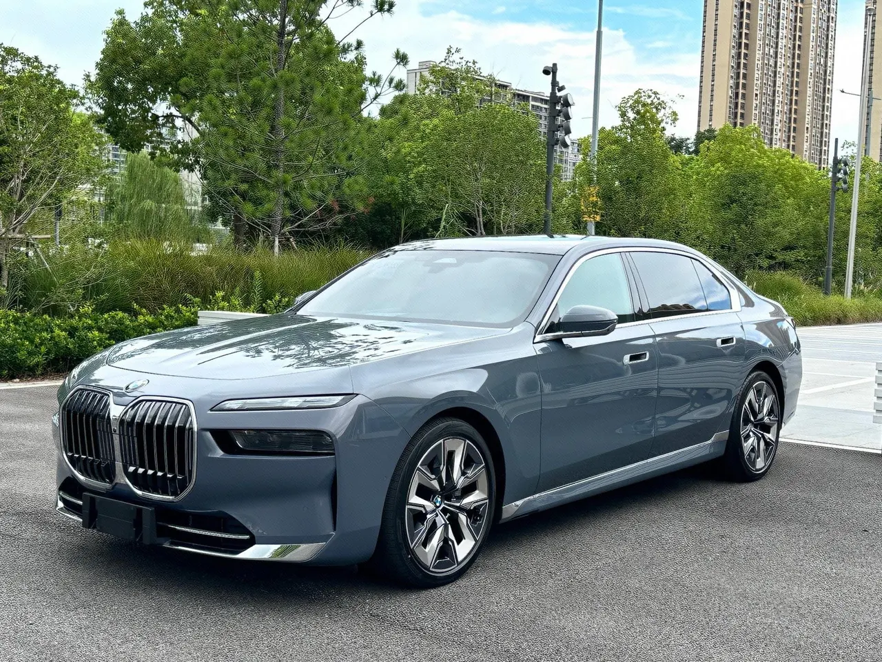 Open image lightbox: BMW 7 Series (Imported) 2023 740Li 48V 3.0T Leading Luxury Suit Automatic Gear