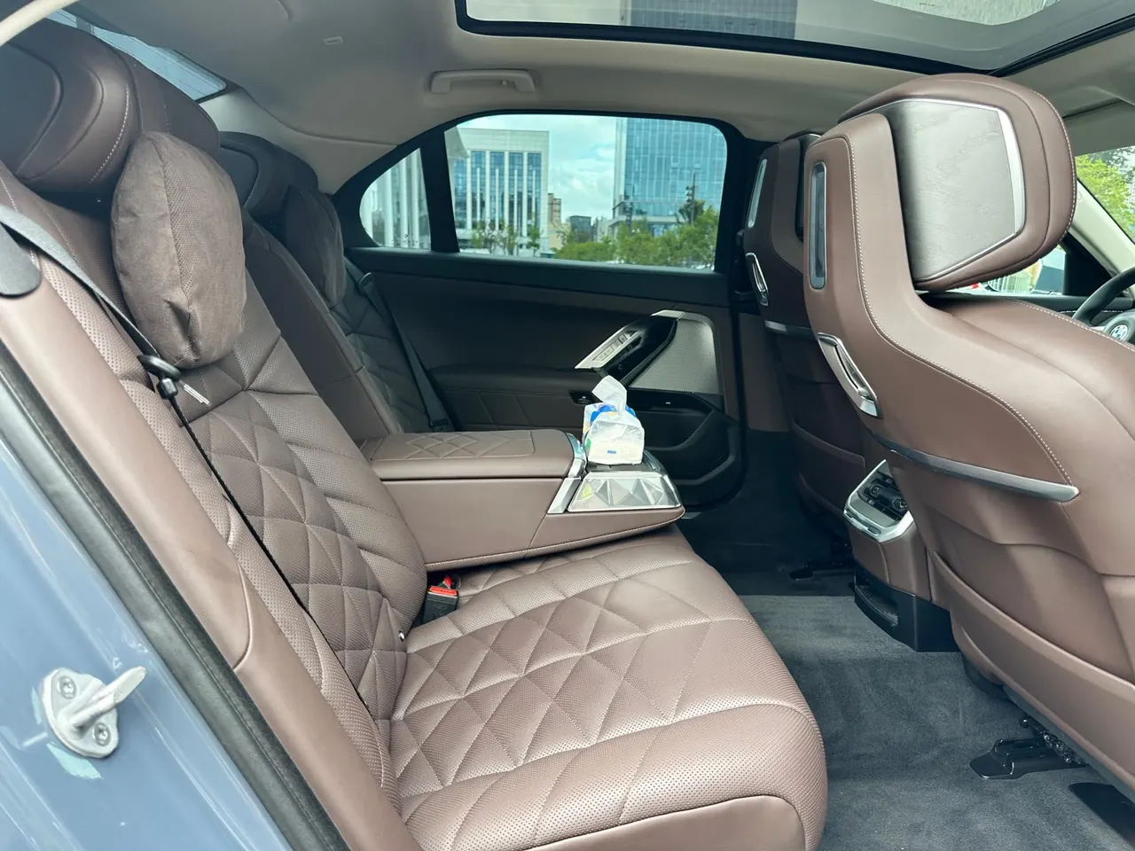BMW 7 Series (Imported) 2023 740Li 48V 3.0T Leading Luxury Suit Automatic Gear 8