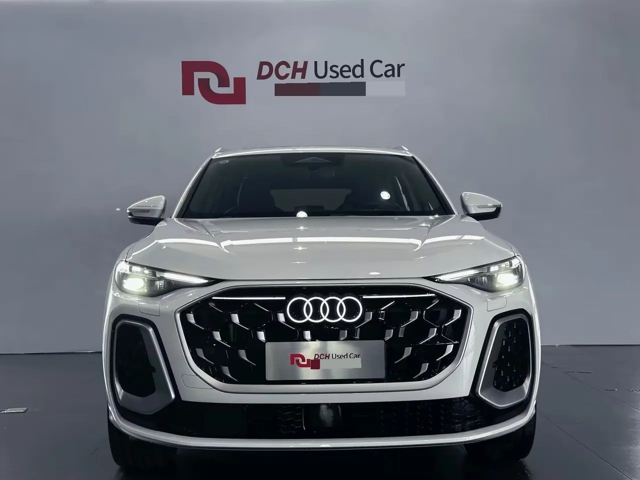 Audi 2026 Q5L 2.0T Smart Hybrid Luxury Automatic Gear 3