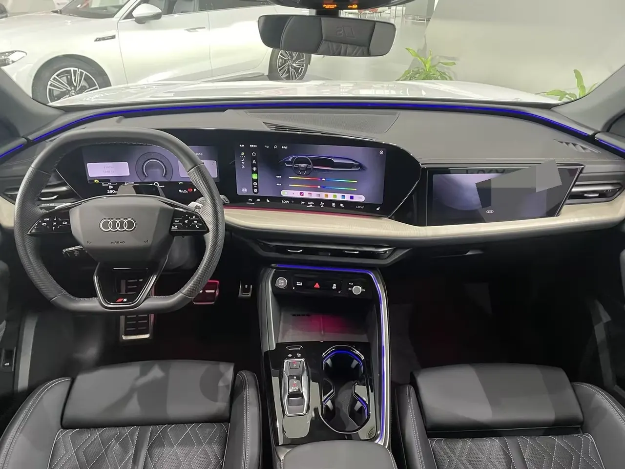 Audi 2026 Q5L 2.0T Smart Hybrid Luxury Automatic Gear 5