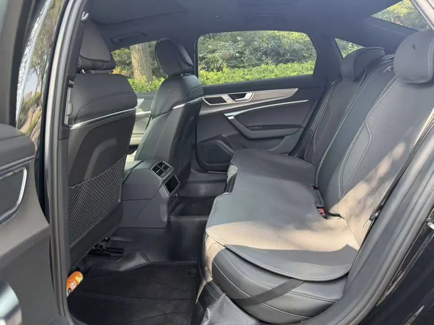 Audi 2023 A6L 2.0TFSI 45TFSI Selected Dynamic (Modified) Automatic Gear 7