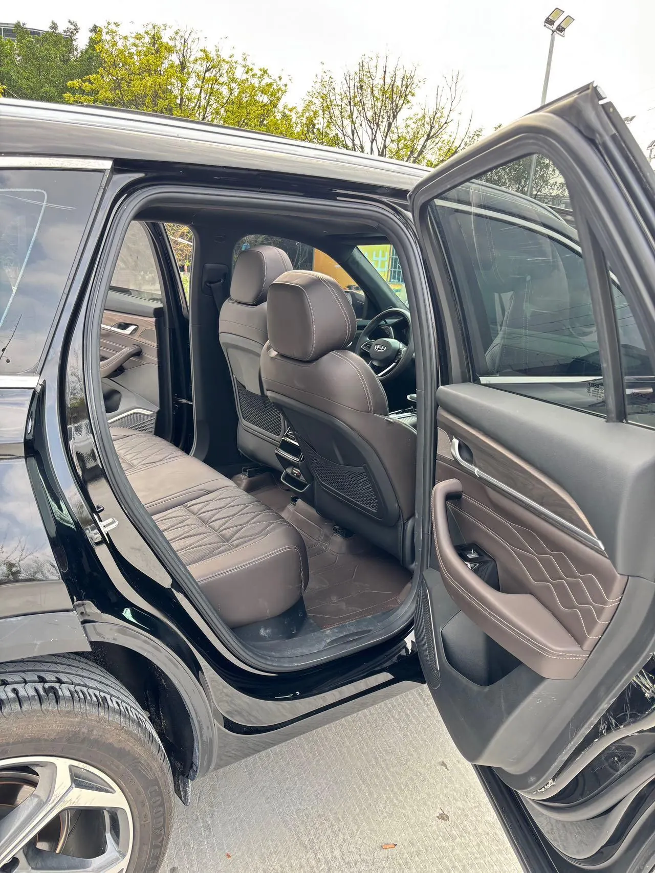 Geely 2025 XingyueL (Monjaro) 2.0TD Cloud Edition Automatic Gear 7