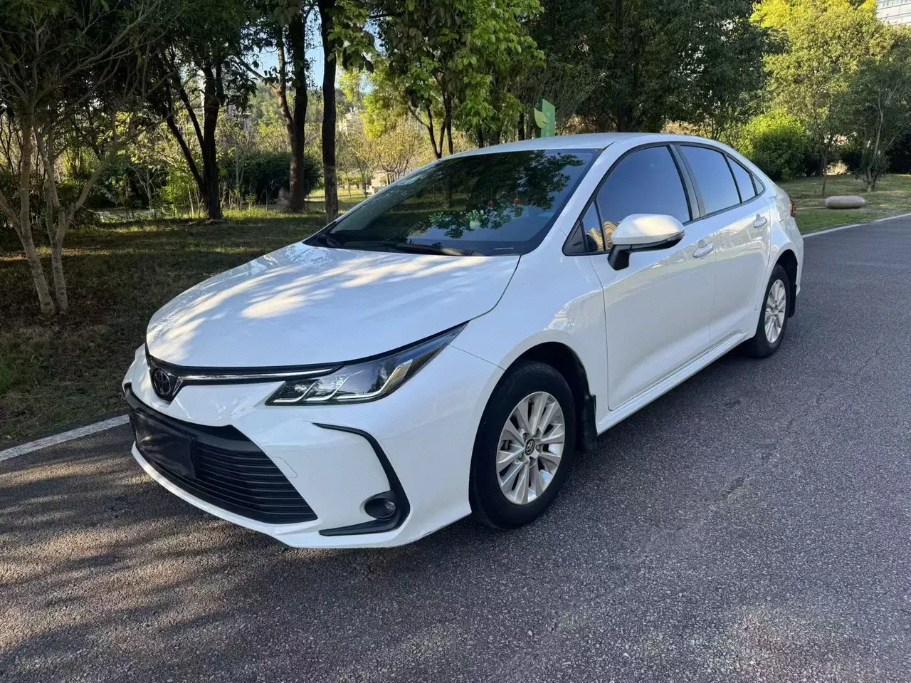 打开图片灯箱:Toyota 2022 corolla 1.2T stepless pioneer PLUS version automatic gear