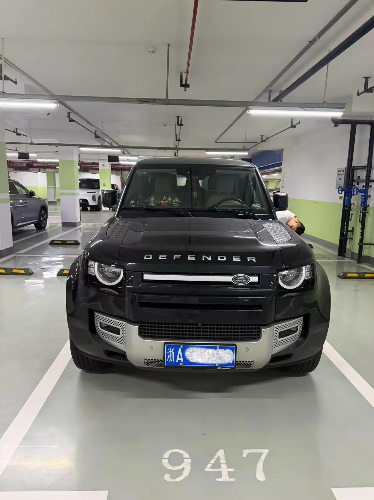 Land Rover Guard (Imported) 2024 Guard 90 2.0T P300 S Automatic Gear 2