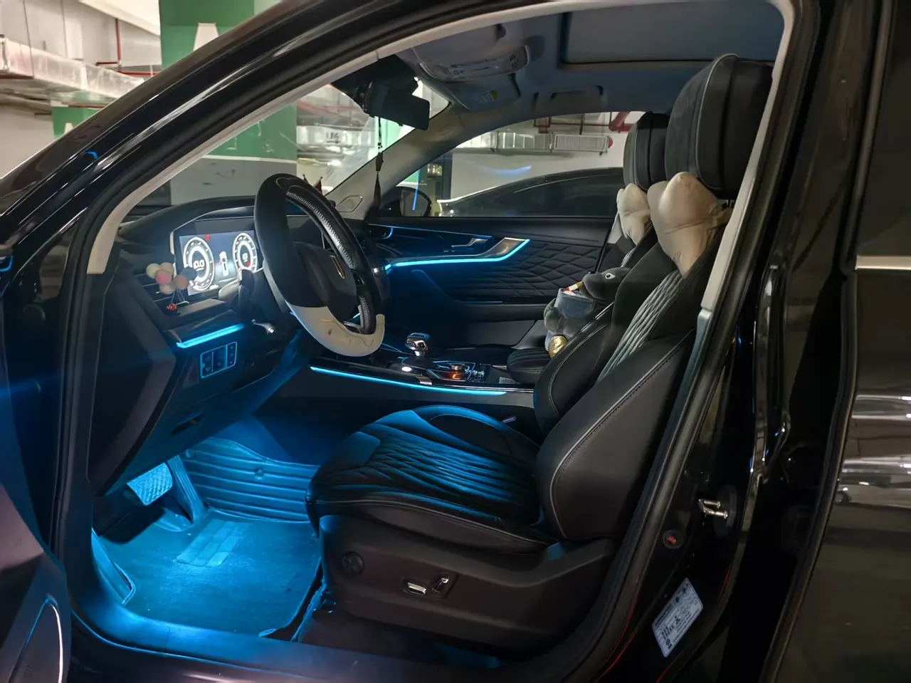 HongQi 2022 HS5 2.0T Zhilian Flag Edition Automatic Gear 2