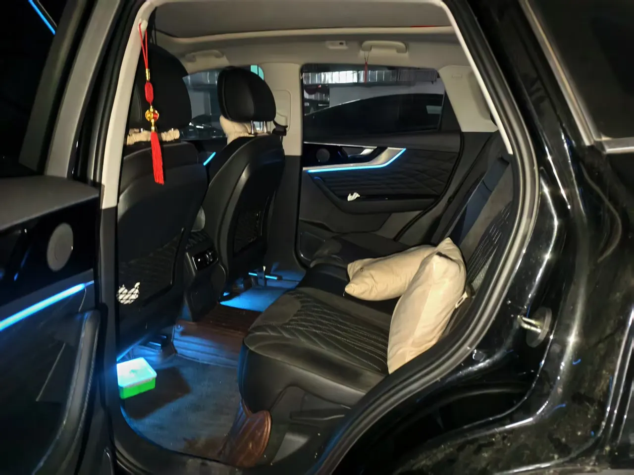 HongQi 2022 HS5 2.0T Zhilian Flag Edition Automatic Gear 3