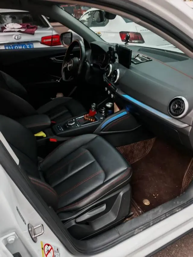 Audi 2022 Q2L 1.4TFSI 35TFSI Aggressive Dynamic Automatic 3