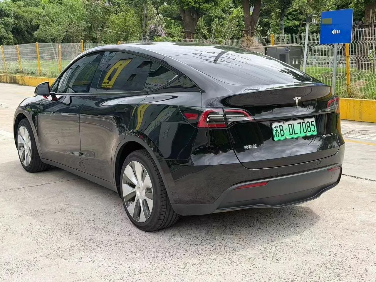 Tesla 2022 Model Y long endurance all-wheel drive version automatic transmission 7