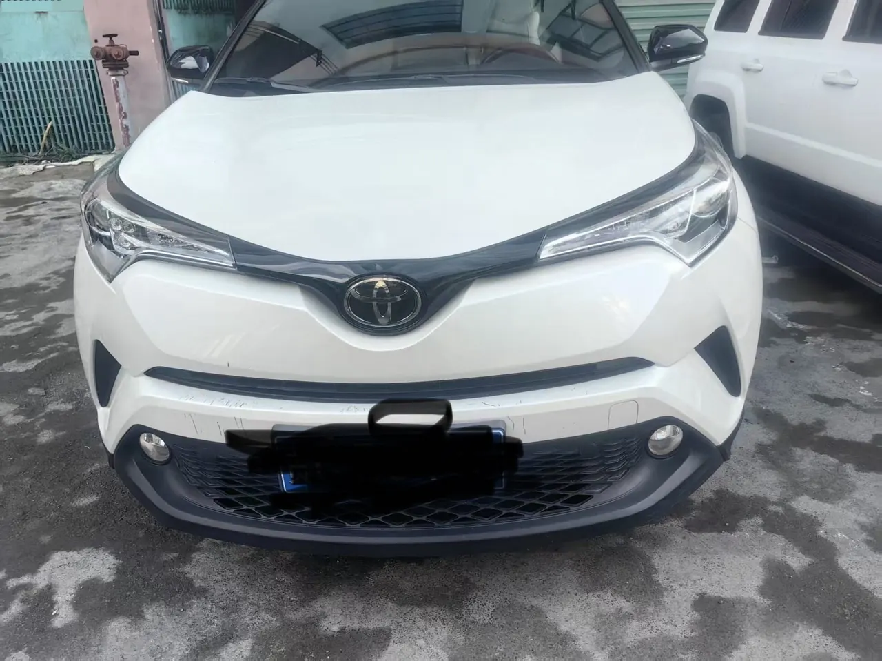 Toyota 2020 C- HR 2.0 stepless leading version of automatic gear 2
